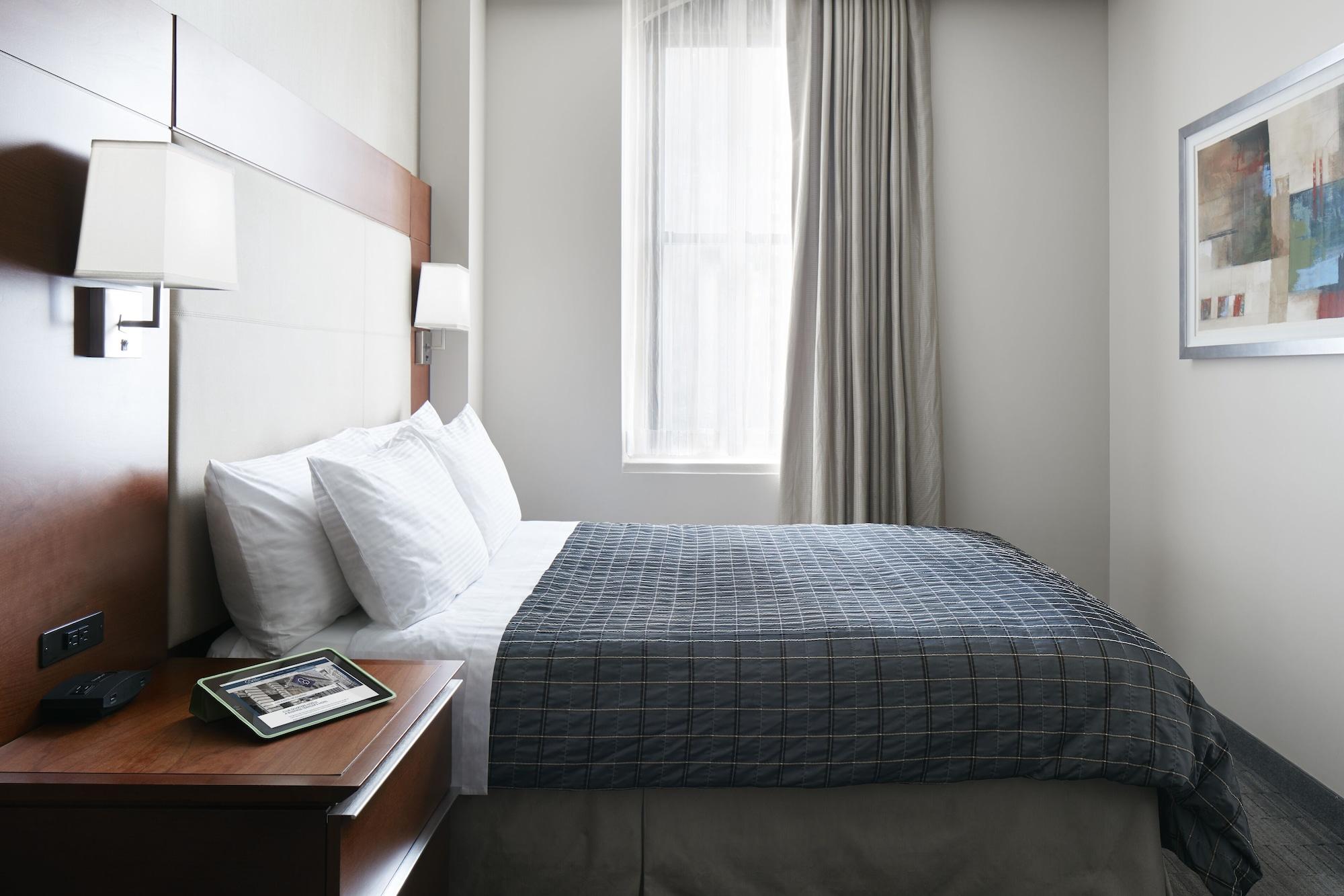 River Hotel Чикаго Екстериор снимка